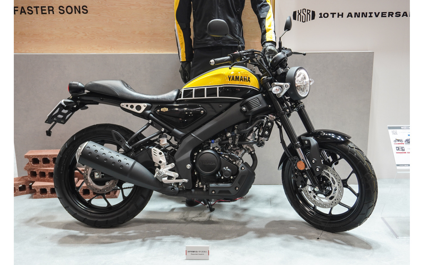 Yamaha впервые показала XSR155: теперь можно выезжать на шоссе