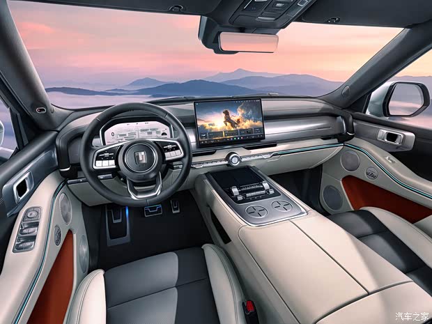 Tank 700 Hi4-Z рассекречен: 190 км на электротяге и салон в стиле люкс