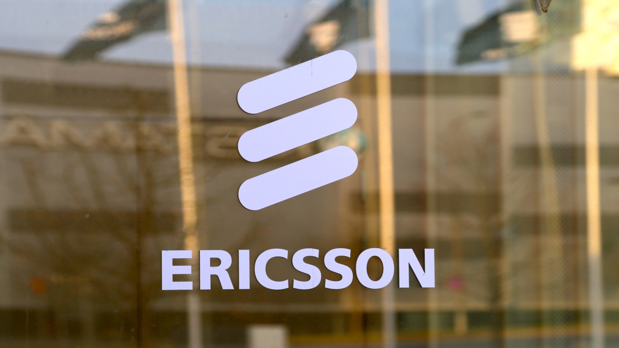 Ericsson US подтвердил утечку данных 4000 клиентов