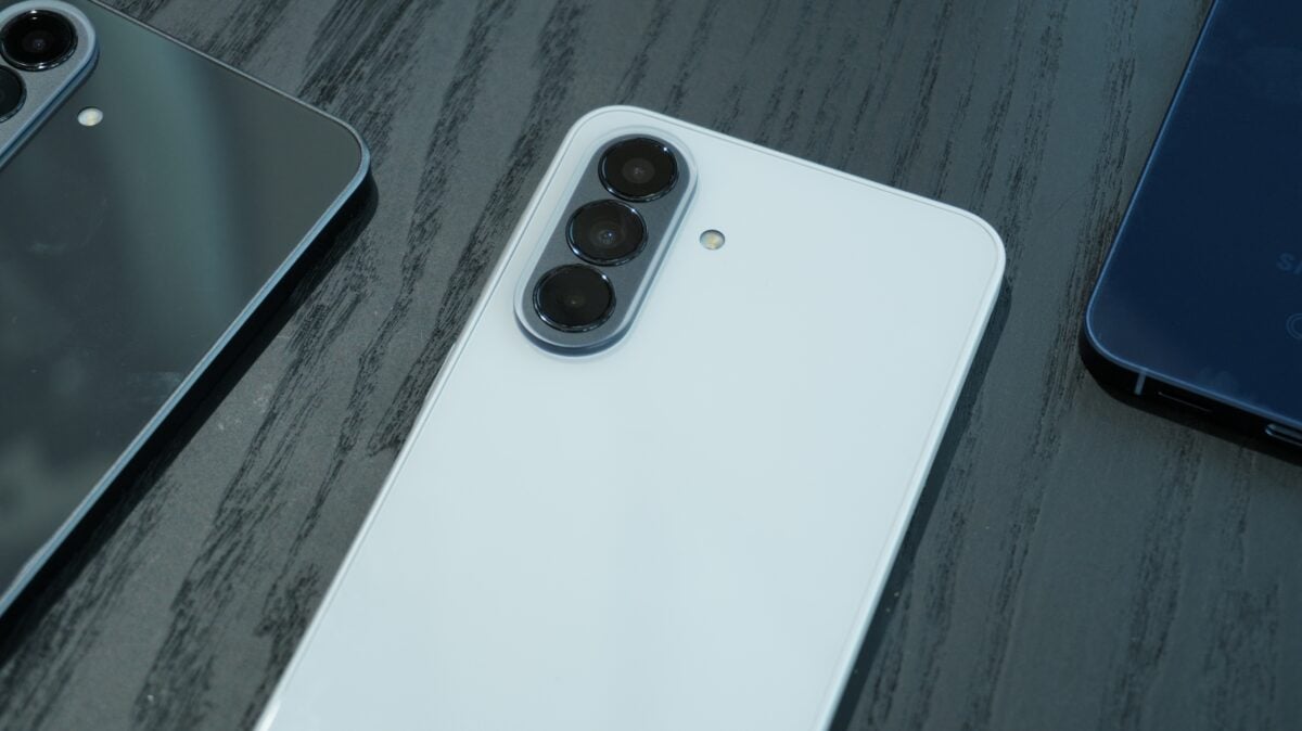 Samsung Galaxy A57 первым в серии A получил плавный зум