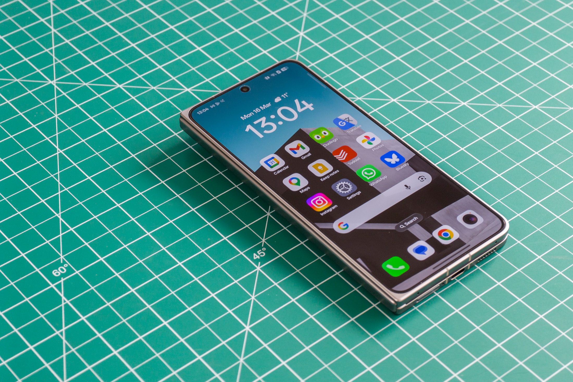 Умные часы Garmin получили WhatsApp — вслед за Apple Watch