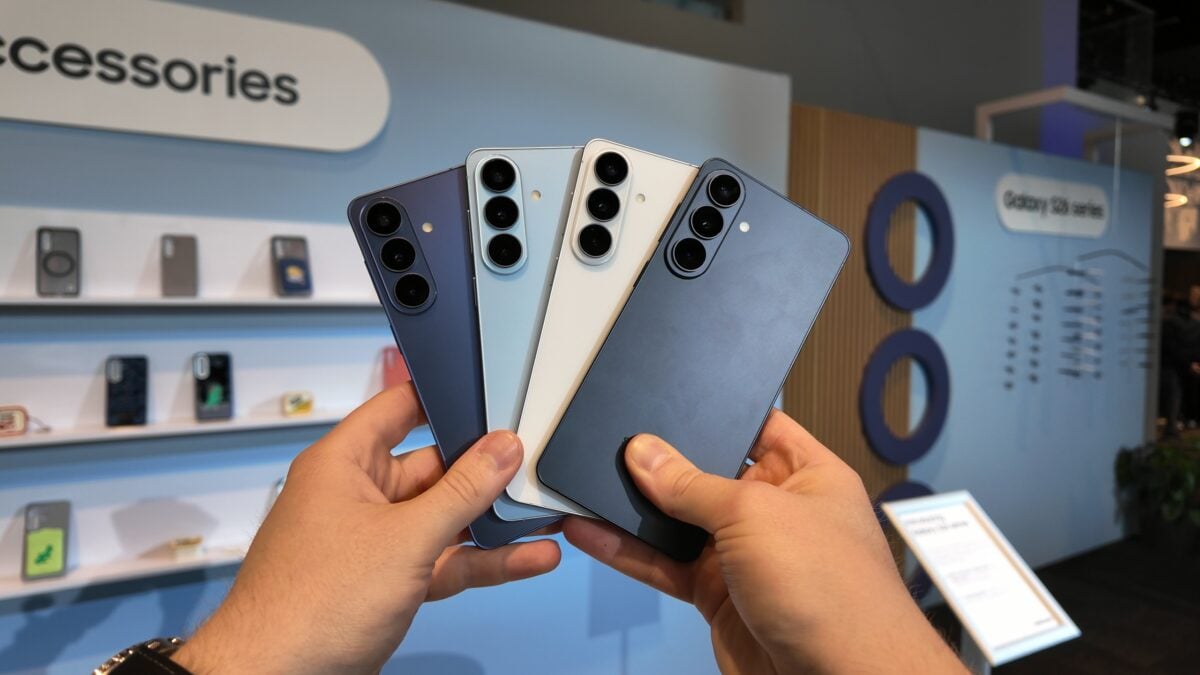 Предзаказ Galaxy S26 закрывается в полночь: Samsung дарит до 28 500 рублей бонусов