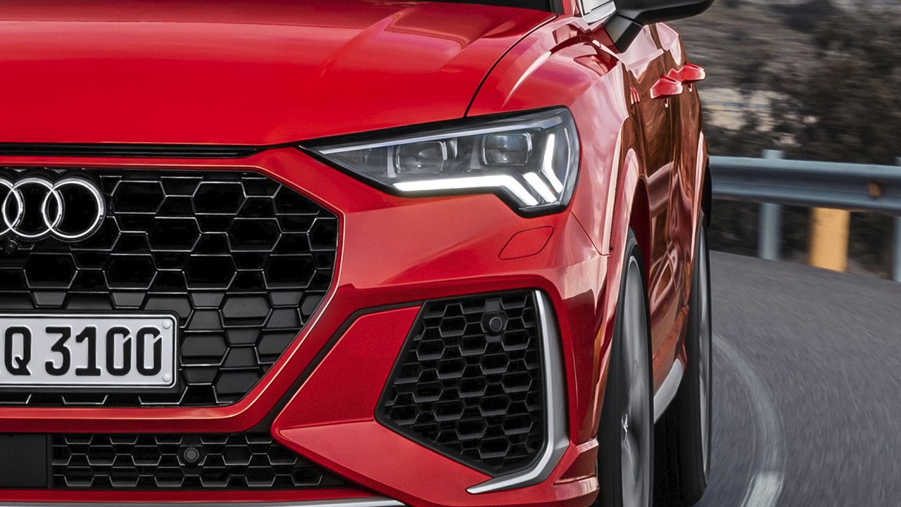 Audi прекращает выпуск RS Q3: легендарный мотор уходит навсегда