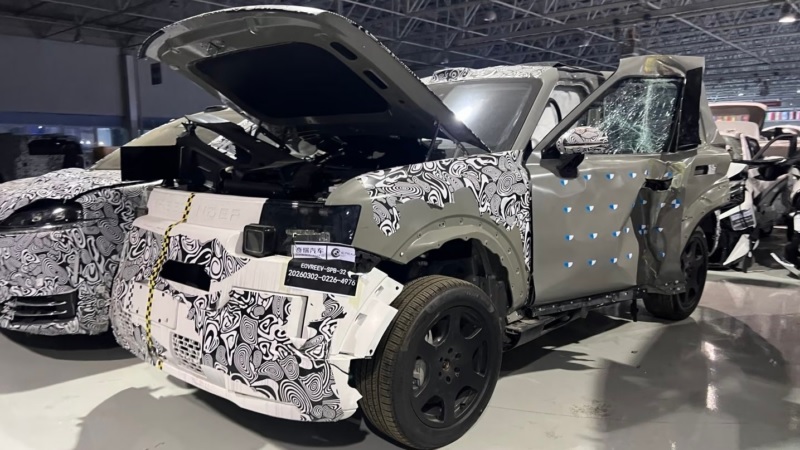 Фото нового Freelander от JLR и Chery слили в интернет до дебюта 31 марта