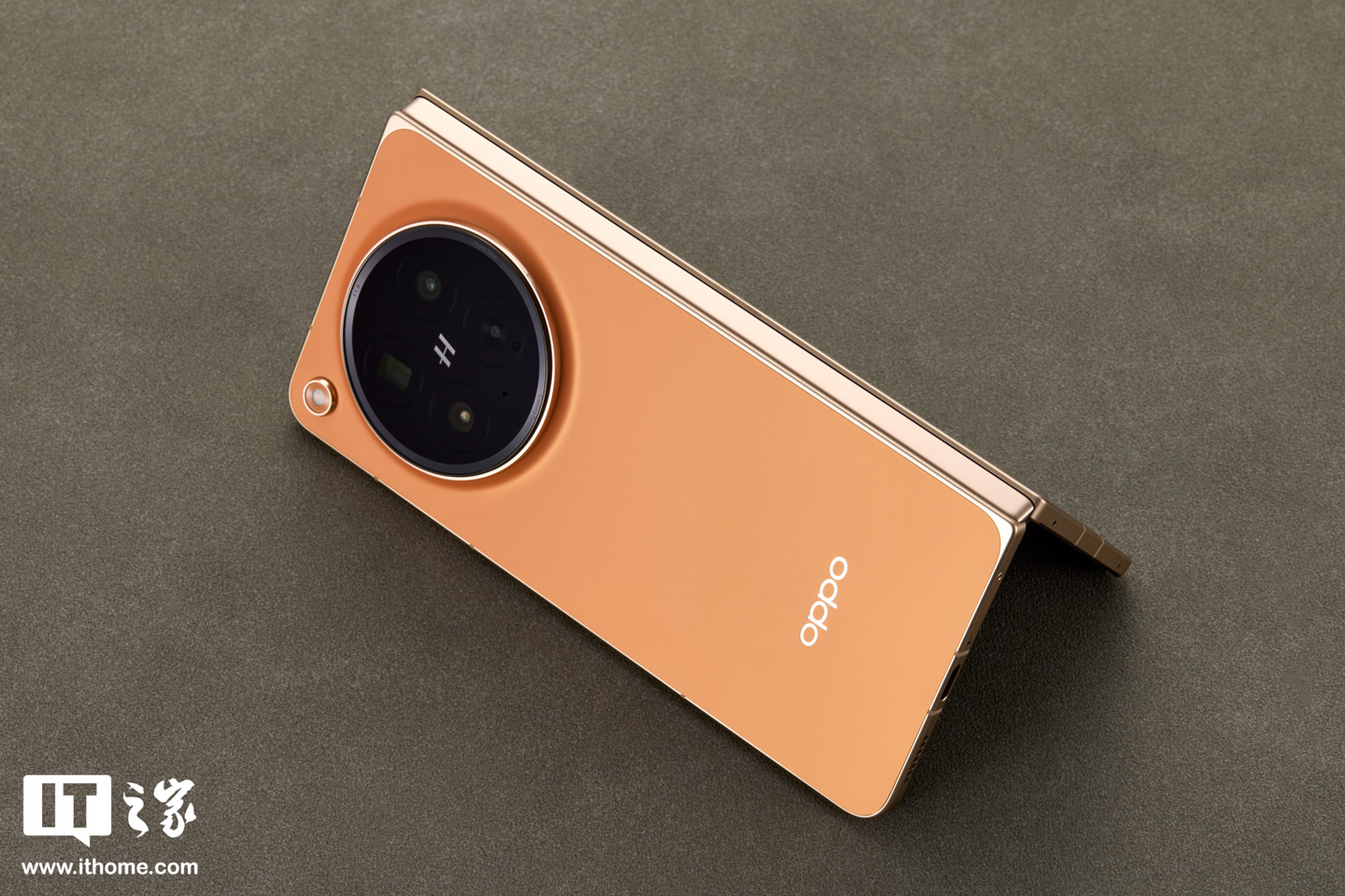 OPPO Find N6 дебютирует 17 марта: складной флагман с 200-мп камерой