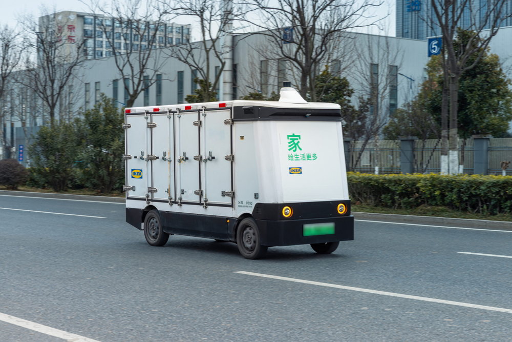 IKEA запустила беспилотную доставку: расходы упали вдвое