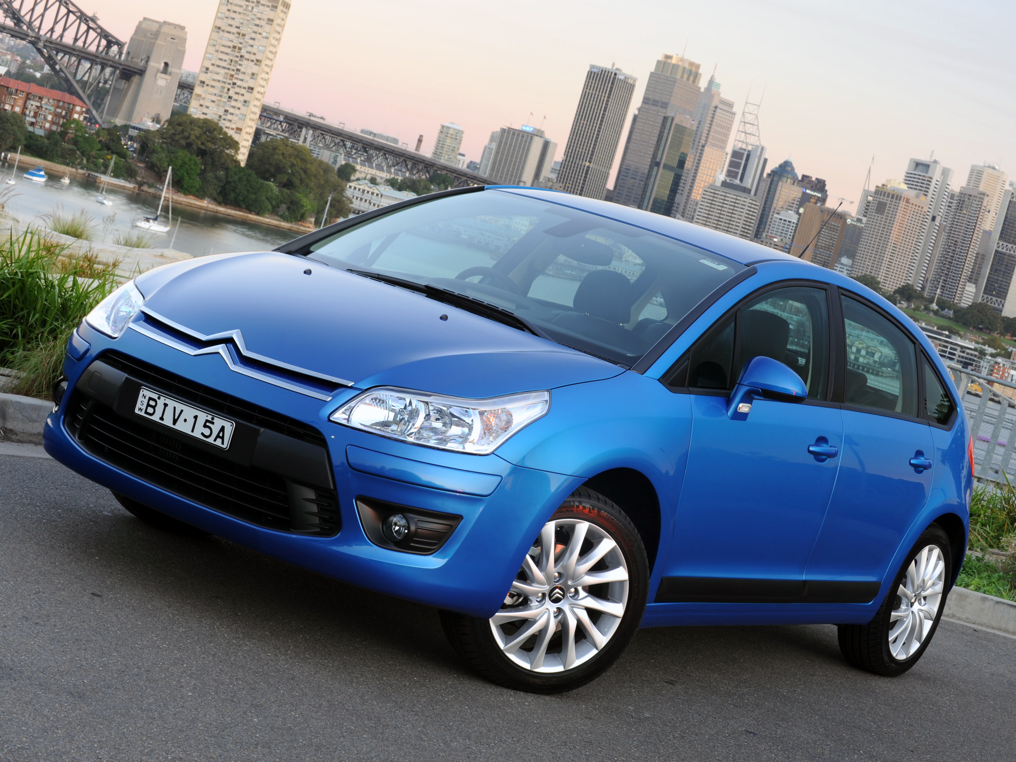 5 авто для россиян за 700 000 рублей, за обслуживание которых не стоит переживать