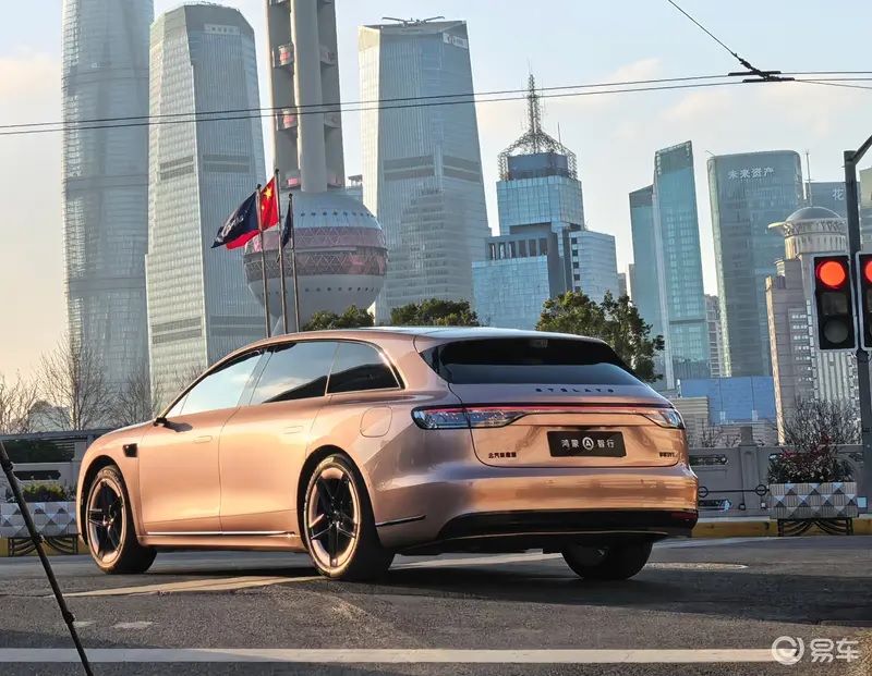 Stelato S9T засветился в розовом цвете. Авто уже показали на фото