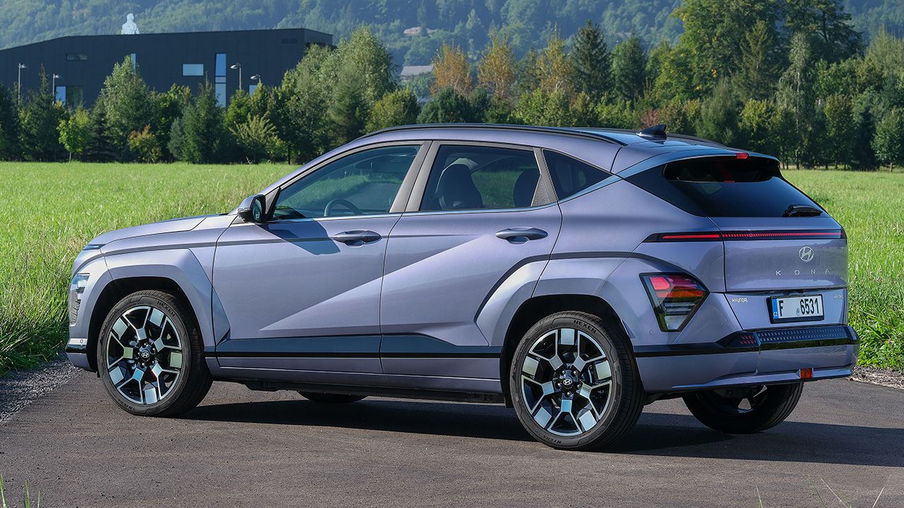 Hyundai KONA Electric подешевел на 11 700 евро — теперь дешевле китайцев