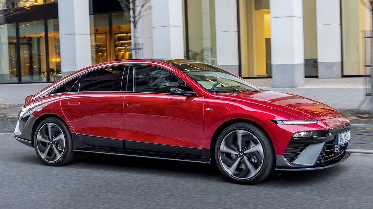 Hyundai обновил IONIQ 6: теперь дешевле Tesla Model 3 на 9700 евро