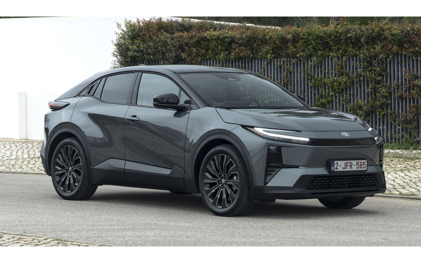 Toyota C-HR+ выходит на рынок Европы: 607 км запаса хода — рекорд для бренда