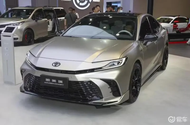 Toyota Camry за 1,2 млн рублей обогнала BYD в Китае