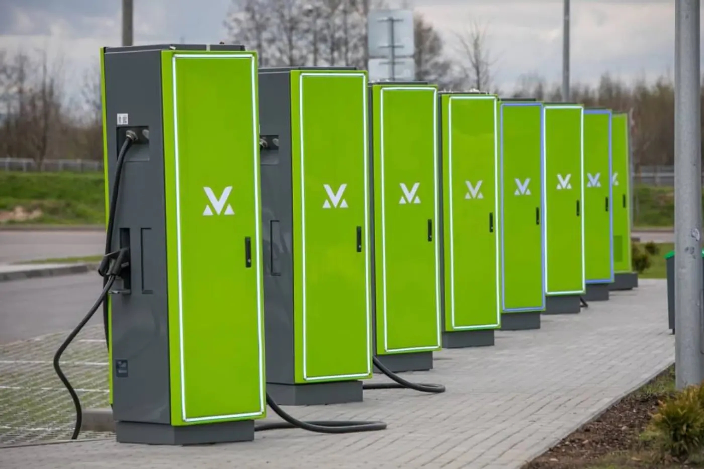 Сбой МТС оставил электромобили Беларуси без зарядки