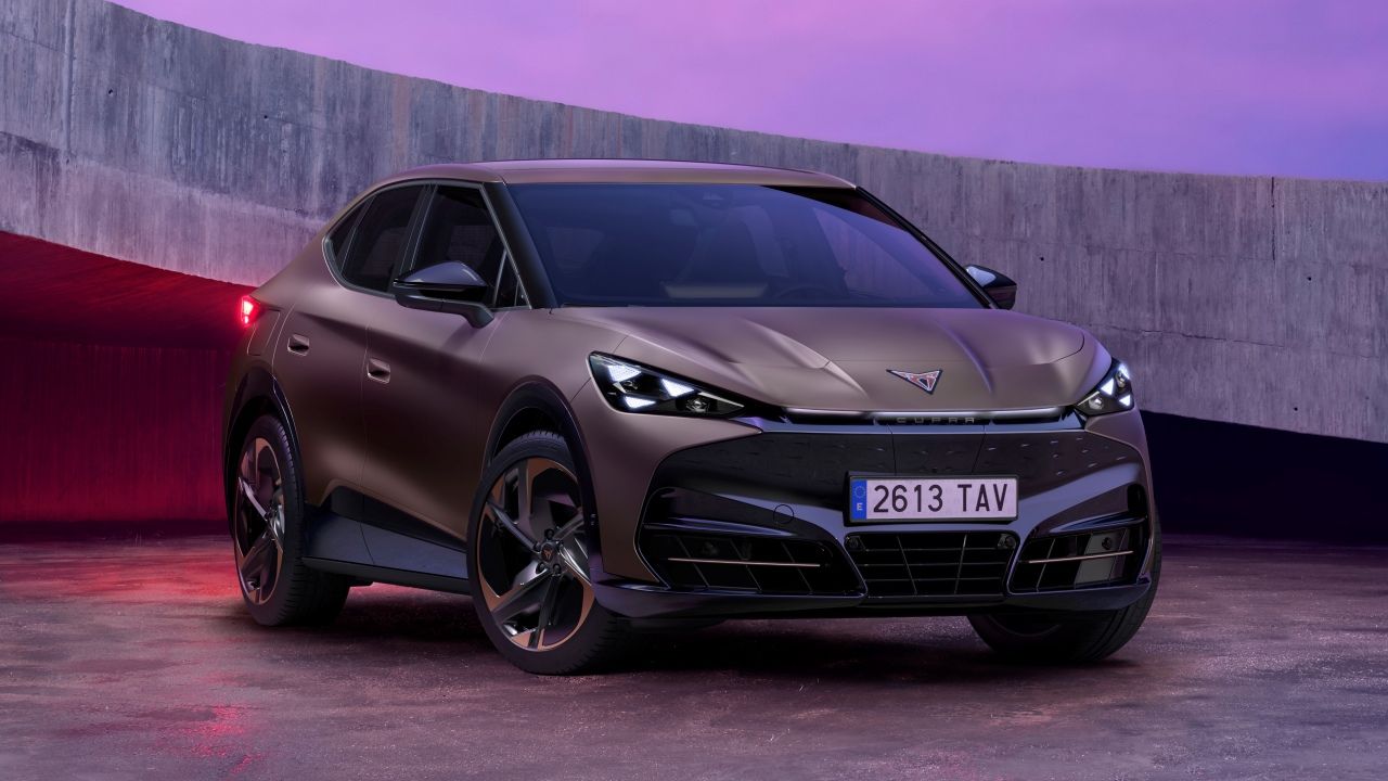 CUPRA Tavascan Access: 435 км хода и быстрая зарядка за 26 минут