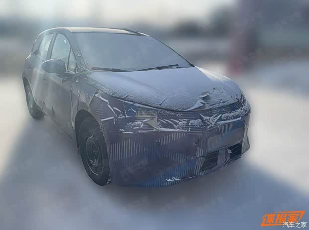 BYD Dolphin G раскрыт на шпионских фото: гибрид для Европы с запасом хода 1000 км