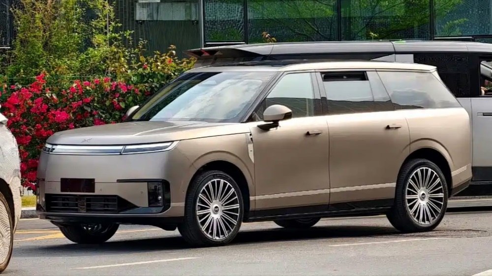 Xpeng выпустил 6-местный кроссовер: 750 км без подзарядки