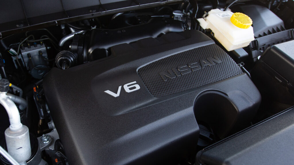 Infiniti QX65 выйдет со скромным мотором, но уже готовит V6 на 300 л.с.