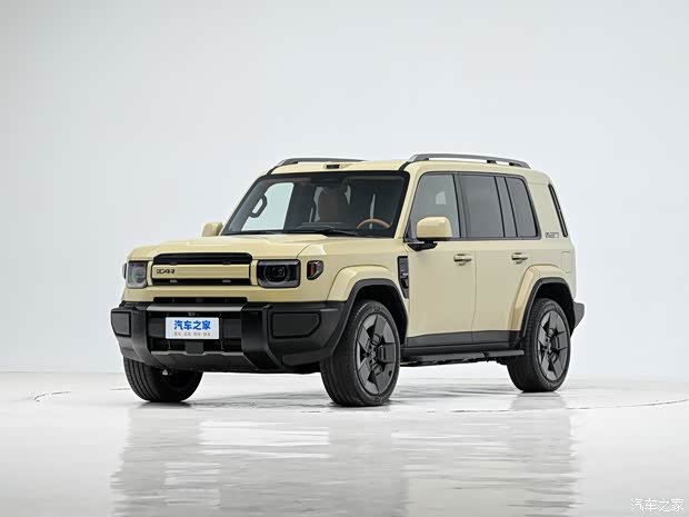 iCAR V27 дебютировал с запасом хода 1230 км. Авто сняли на фото