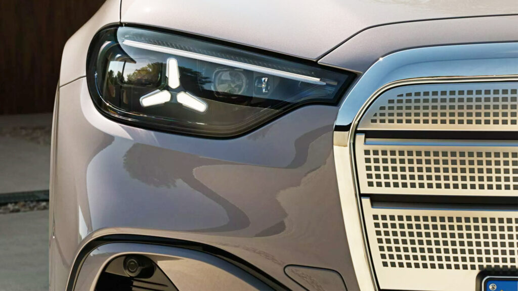 Mercedes-Benz перенесёт 120 рабочих мест в Техас к 2026 году