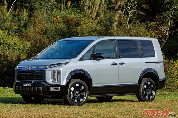 Mitsubishi Delica D:5 2007 года обошёл Toyota и Nissan в рейтинге