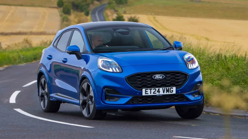 Ford Puma BlueCruise: первый в Британии кроссовер без рук на руле