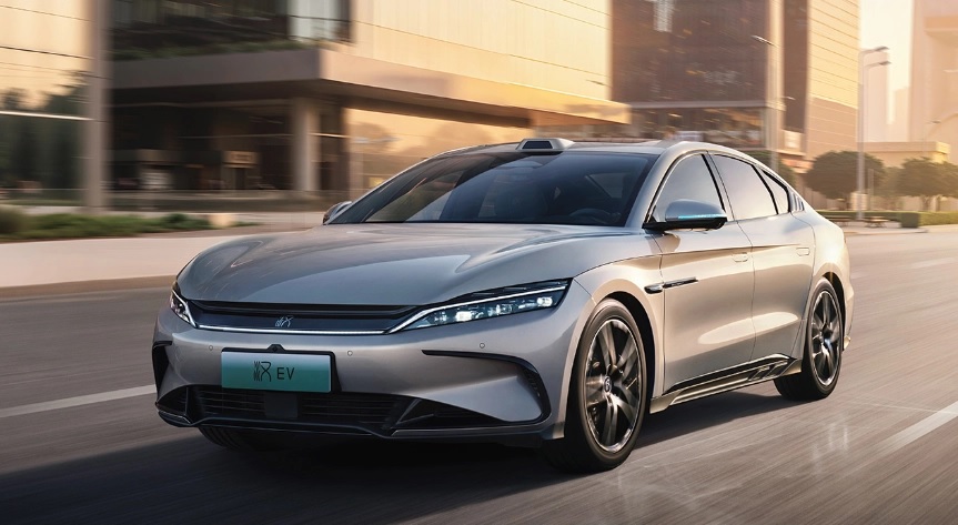 BYD Han EV заряжается за 9 минут: продажи стартуют 22 апреля