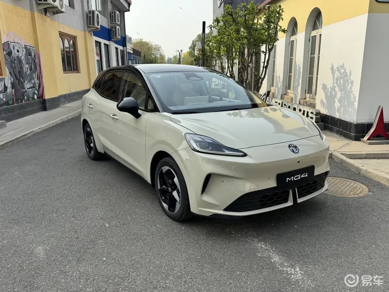 MG4 2026 дебютировал с полутвёрдотельной батареей и массажем