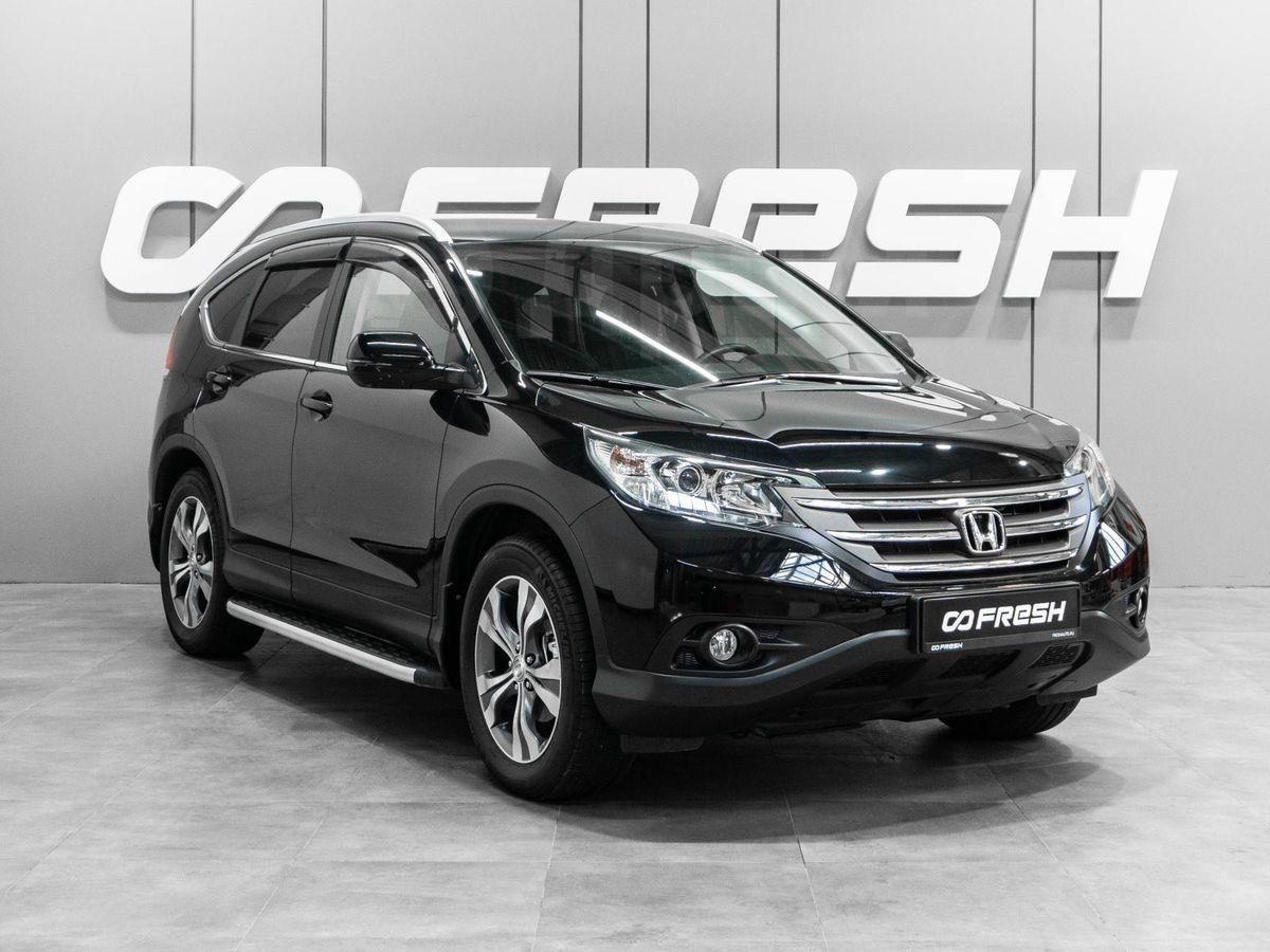 Honda CR-V 2014 года с пробегом 11 700 км продают за 3,7 млн