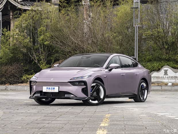 Yipai 007 Flash Edition: 610 км запаса хода за 1,7 млн рублей