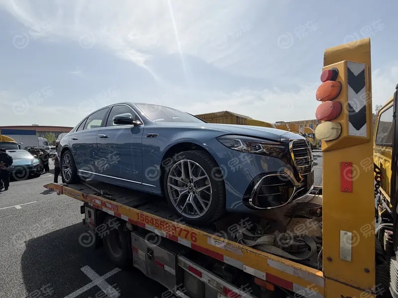 Первые фото нового Mercedes S-Class: V8 на 537 л.с. и MB OS