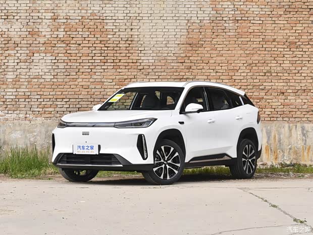 Geely Galaxy M7: 1730 км на одной заправке — заказы уже в апреле