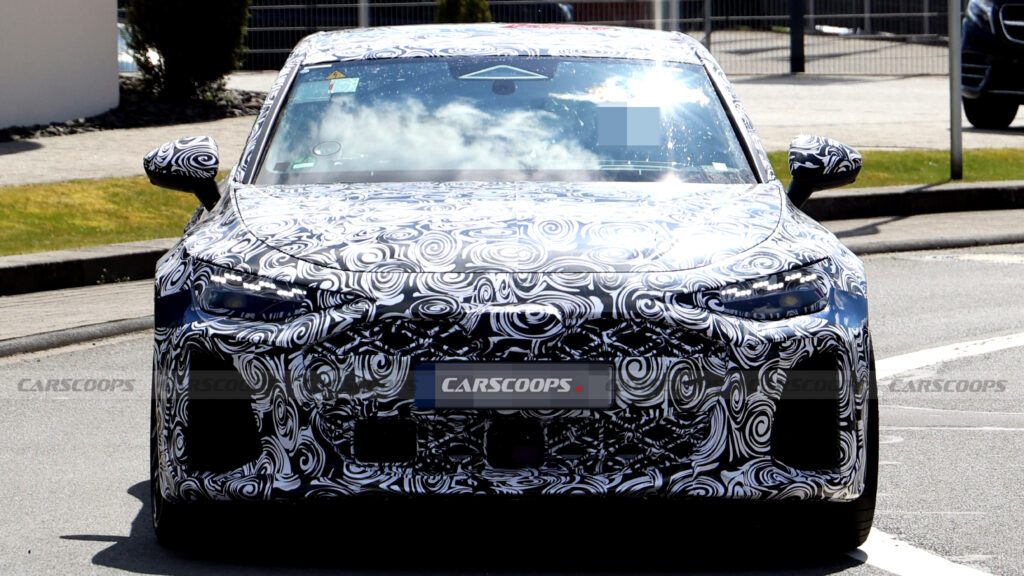Audi RS6 вернется как седан впервые за 14 лет: уже на фото