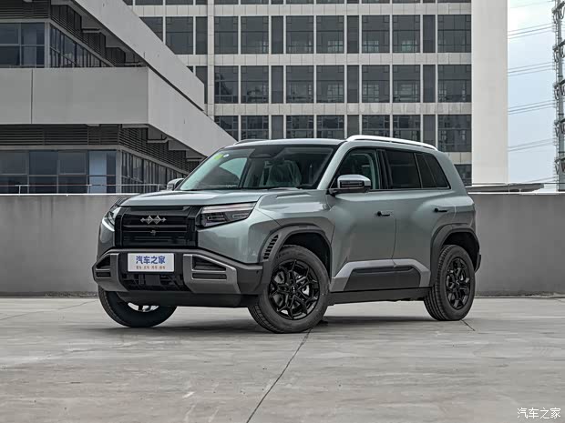 BYD Leopard Titanium 3: зарядка с 10 до 97% за 9 минут