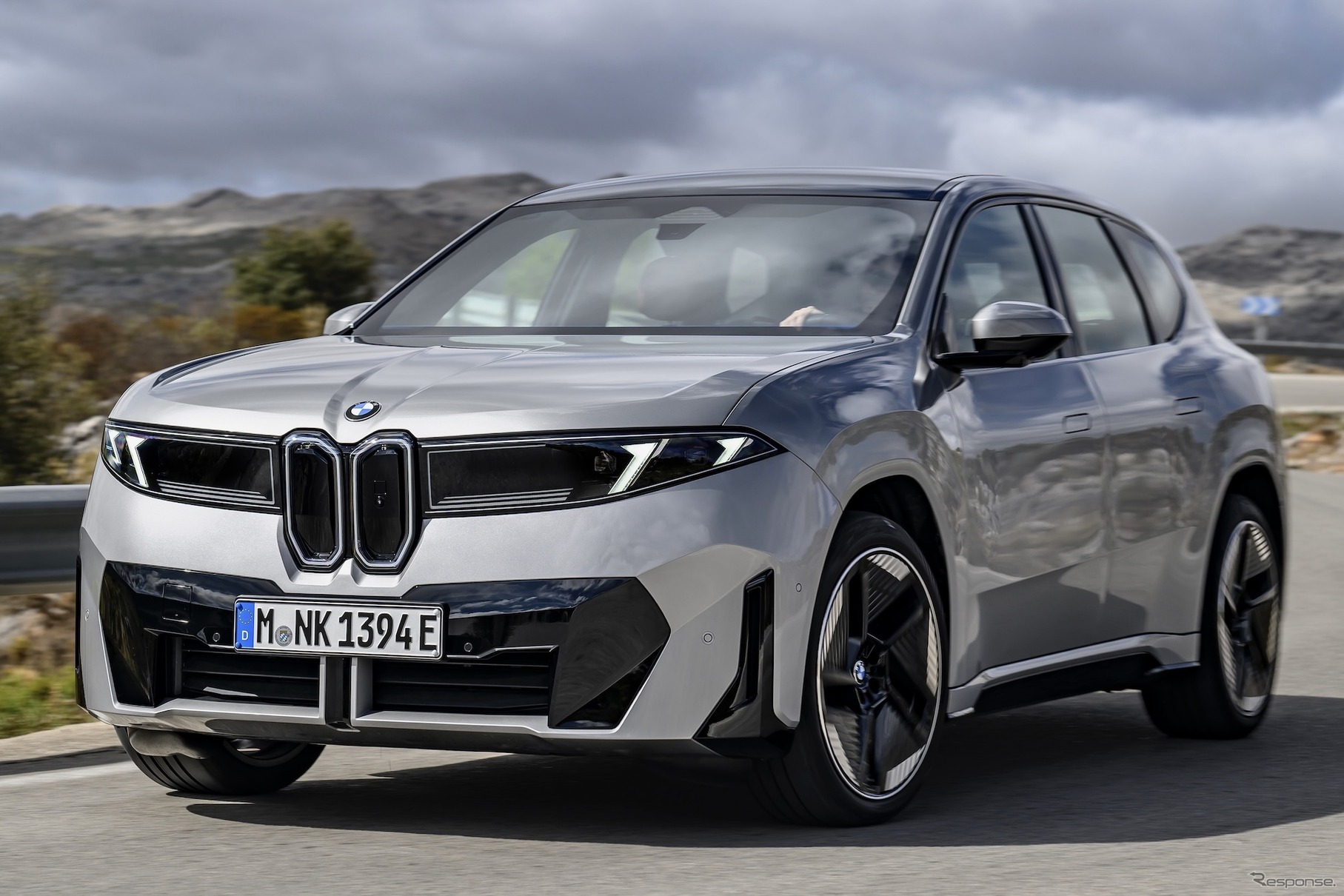 BMW iX3 признан лучшим авто 2026 года: 805 км на зарядке