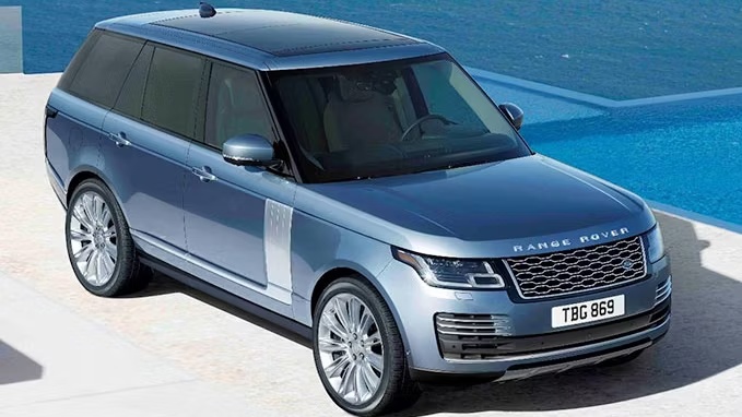 У 147 Range Rover отваливается крыша на ходу: JLR объявил отзыв