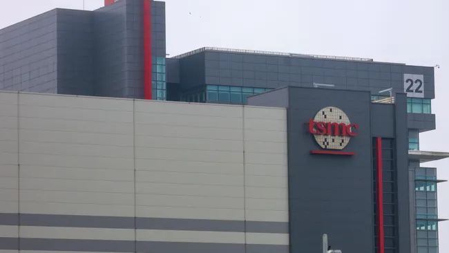 TSMC попросила Тайвань создать запасы гелия — его хватит на 0 дней
