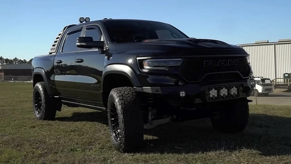 Ram 1500 TRX: 702 л.с. показалось мало — тюнеры форсировали пикап