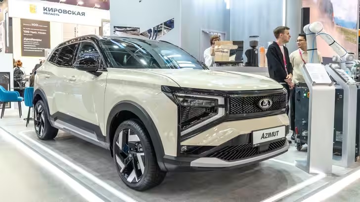 Lada Azimut дебютировал в Ташкенте: флагман «АвтоВАЗа» показали первым