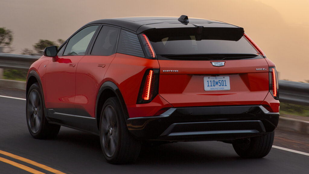 Cadillac убирает цифры с багажников: что появится вместо них