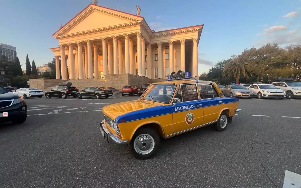 Милицейский ВАЗ-2103 с мотором 1.5 на 75 л.с. выставили на продажу по цене 7,5 млн рублей