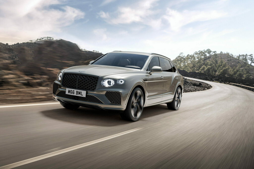 Bentley Bentayga 2028 сменит платформу и откажется от электромотора