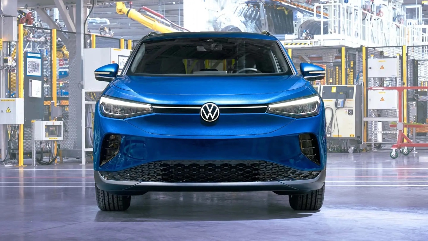 Глава VW раскрыл план: сократить выпуск ещё на 1 млн авто