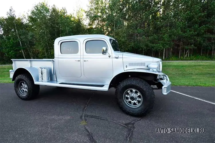 Мужик превратил 70-летний Dodge Power Wagon в лучший внедорожник: это не смогли сделать инженеры