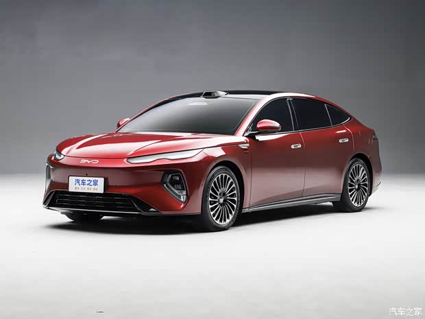 BYD Seal 08 дебютировал: 400 км за 5 минут зарядки