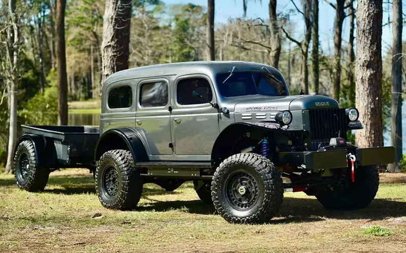 Dodge WC-53 1942 года превратили в современный внедорожник