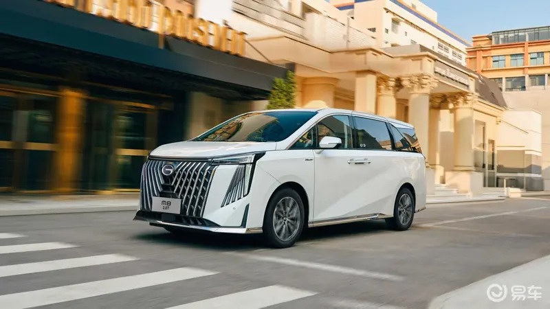 GAC Trumpchi M8 2026 с мотором 2.0T уже в продаже