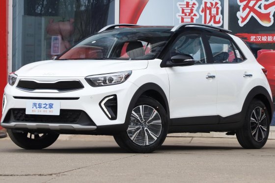 KIA KX1 появился в РФ — это переименованный Rio X-Line