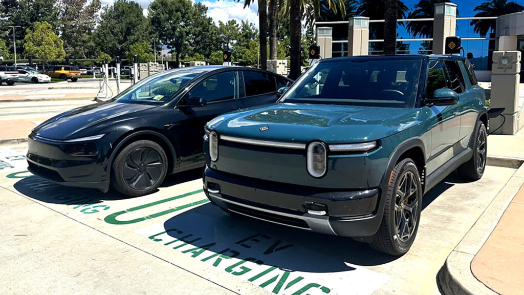 Rivian R2 вышел против Tesla Model Y: кто выиграл?