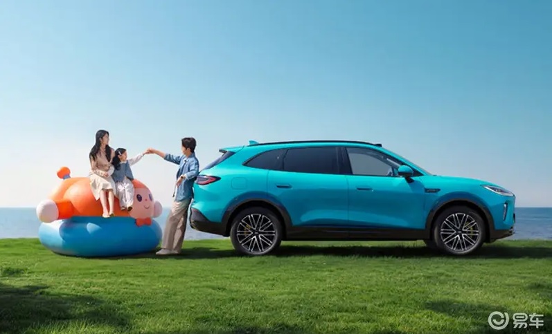 Chery собрал 15 000 заказов за 3 часа на новый Fulwin T9L