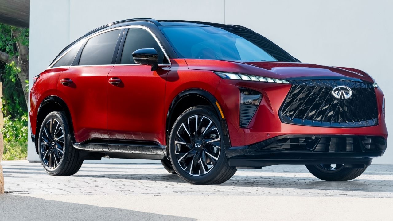 Infiniti QX65 выходит на рынок в цвете с настоящим золотом за $53 990